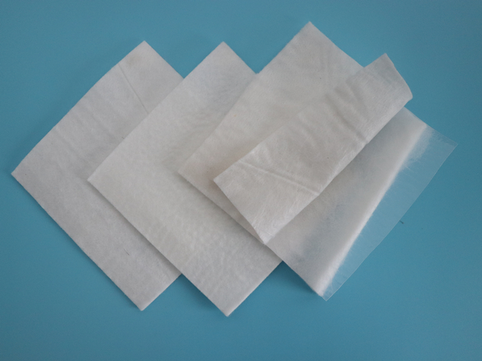 「長絲」兩布一膜復合土工膜